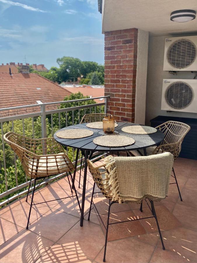 Gutenberg Penthouse Szeged Buitenkant foto